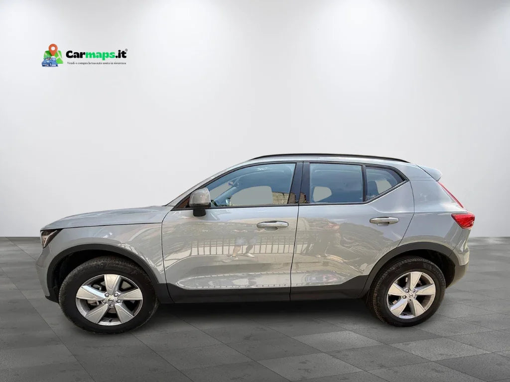 Volvo XC40 B3 automatico Plus Dark