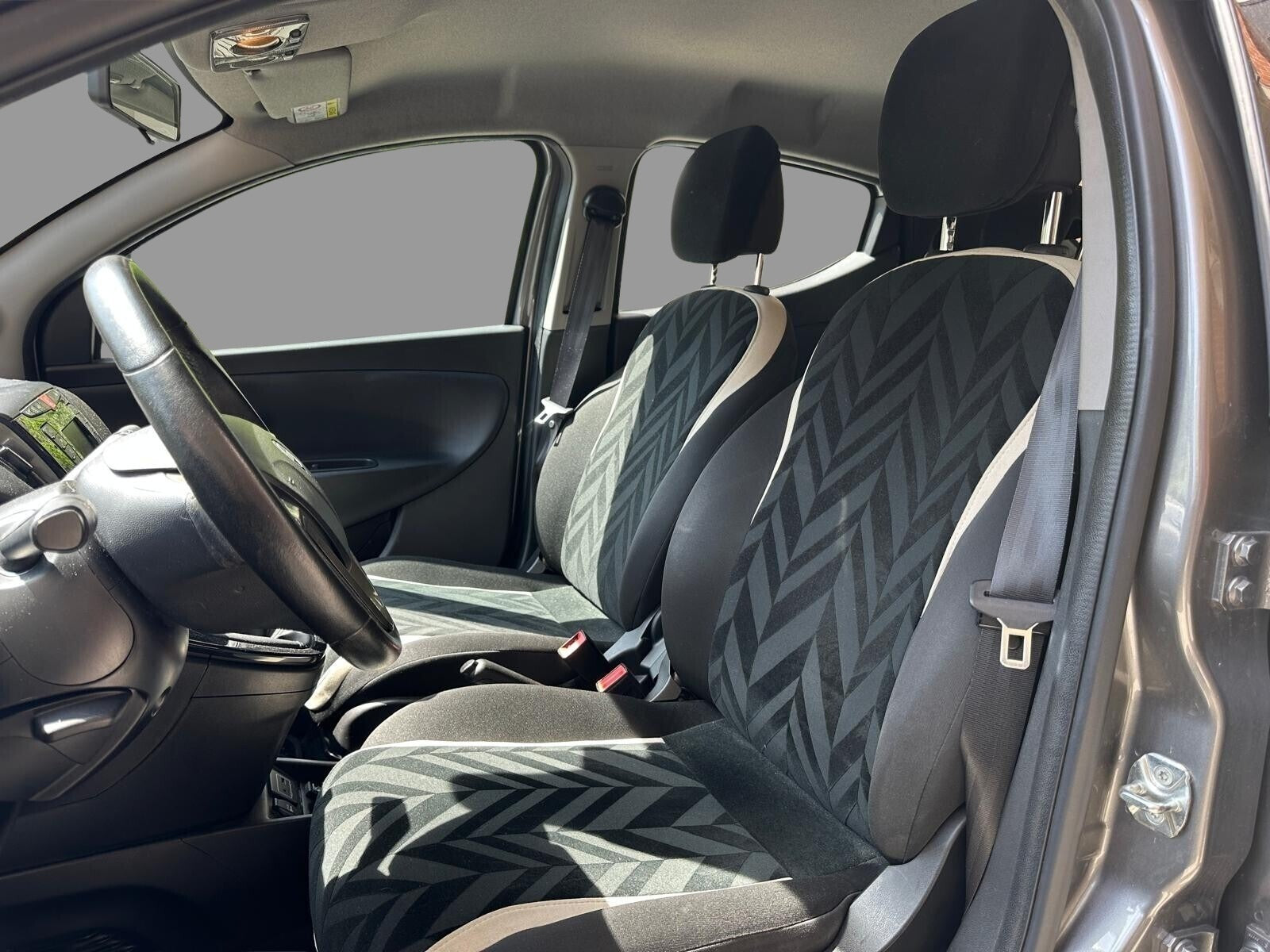 Lancia Ypsilon 1.2 69 CV 5 porte GPL Ecochic Gold