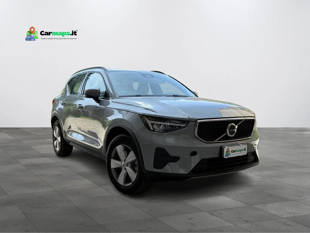 Volvo XC40 B3 automatico Plus Dark