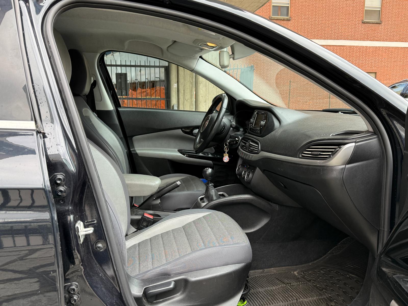 Fiat Tipo 1.6 Mjt S&S 5 porte Lounge