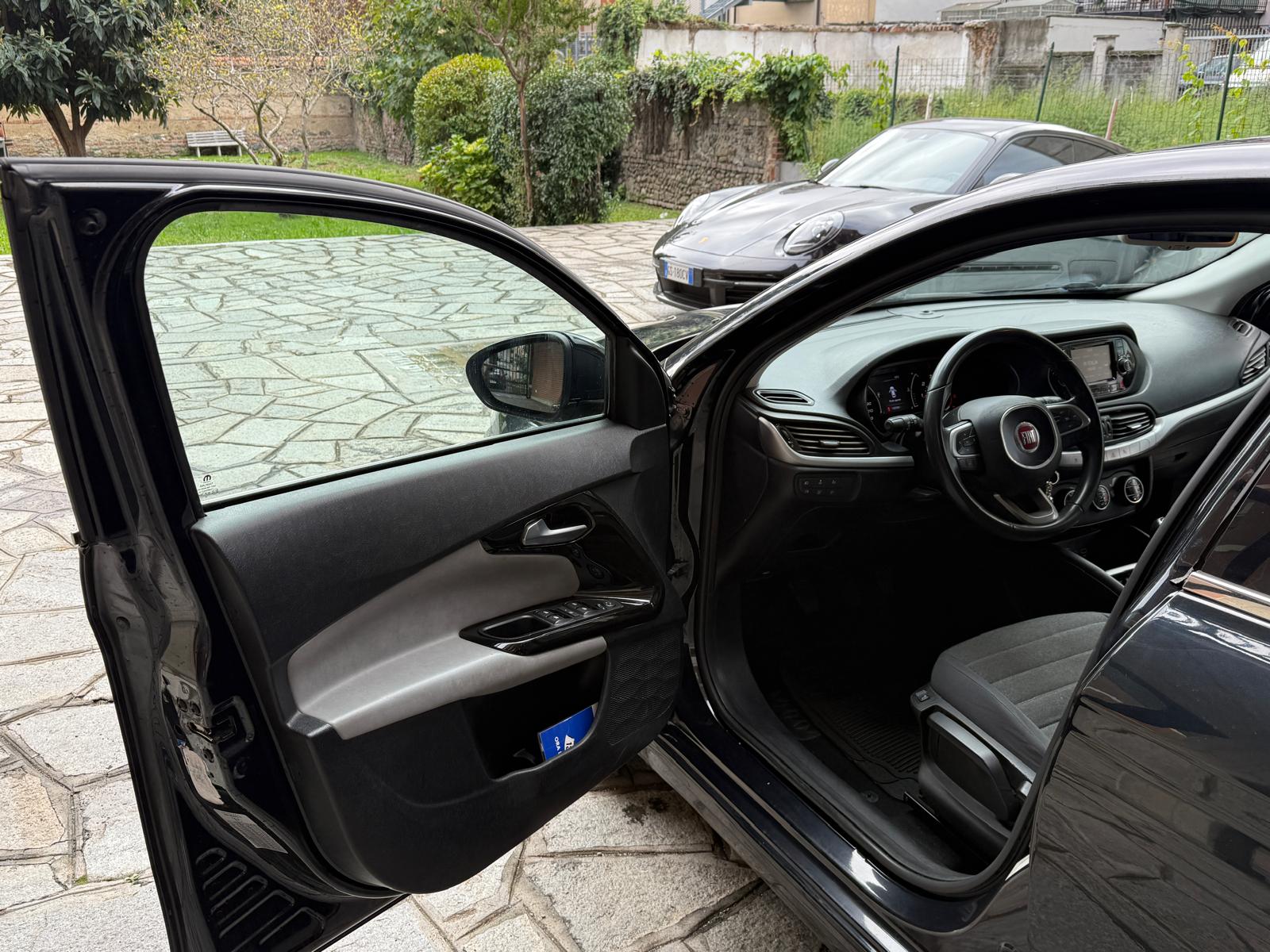 Fiat Tipo 1.6 Mjt S&S 5 porte Lounge