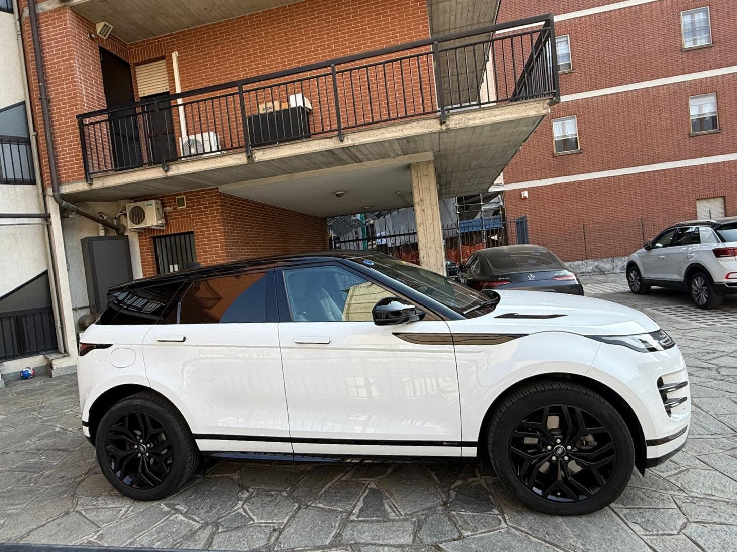 Land Rover Range Evoque 2.0D I4-L.Flw 150 CV AWD Auto S