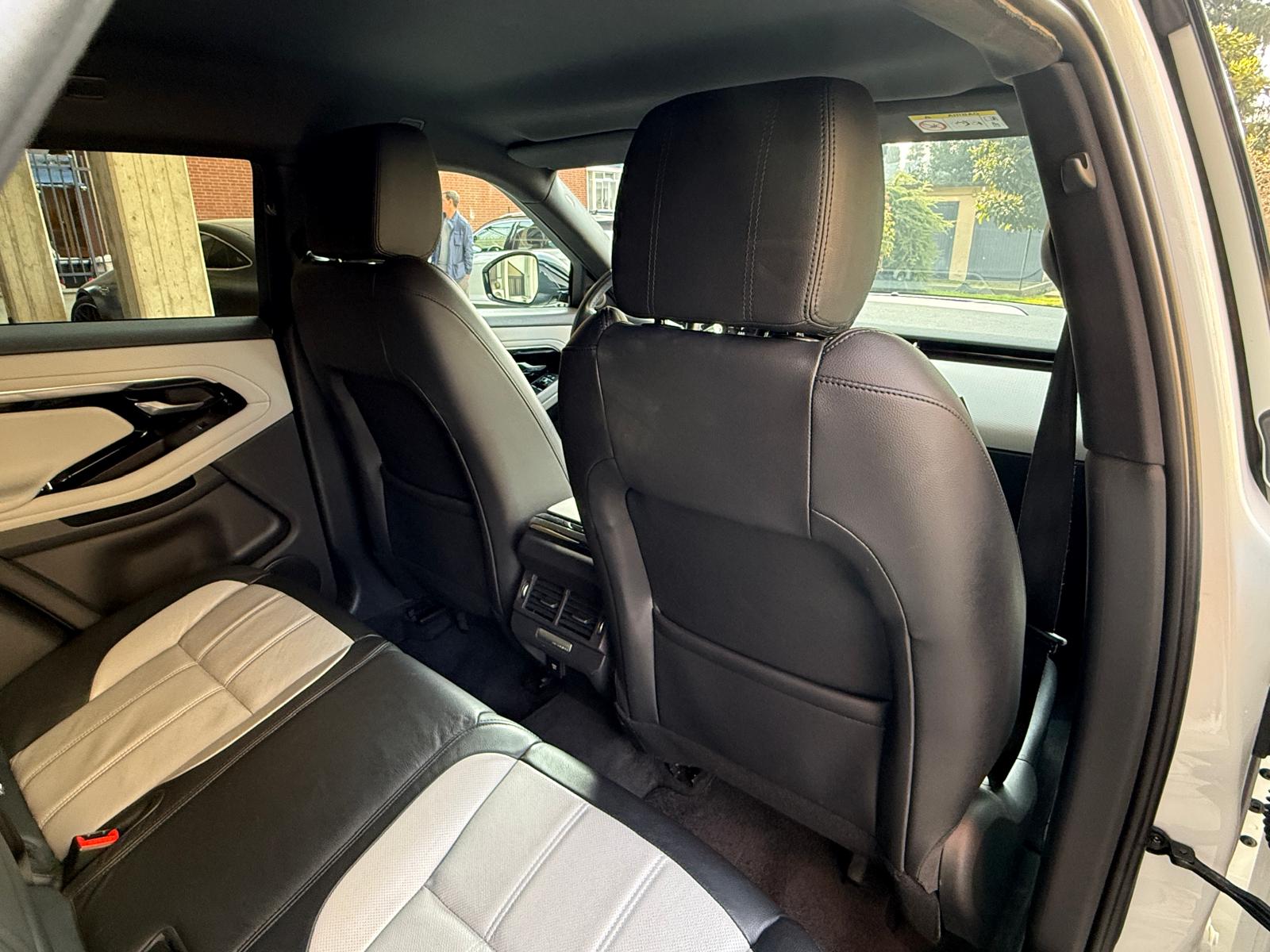 Land Rover Range Evoque 2.0D I4-L.Flw 150 CV AWD Auto S