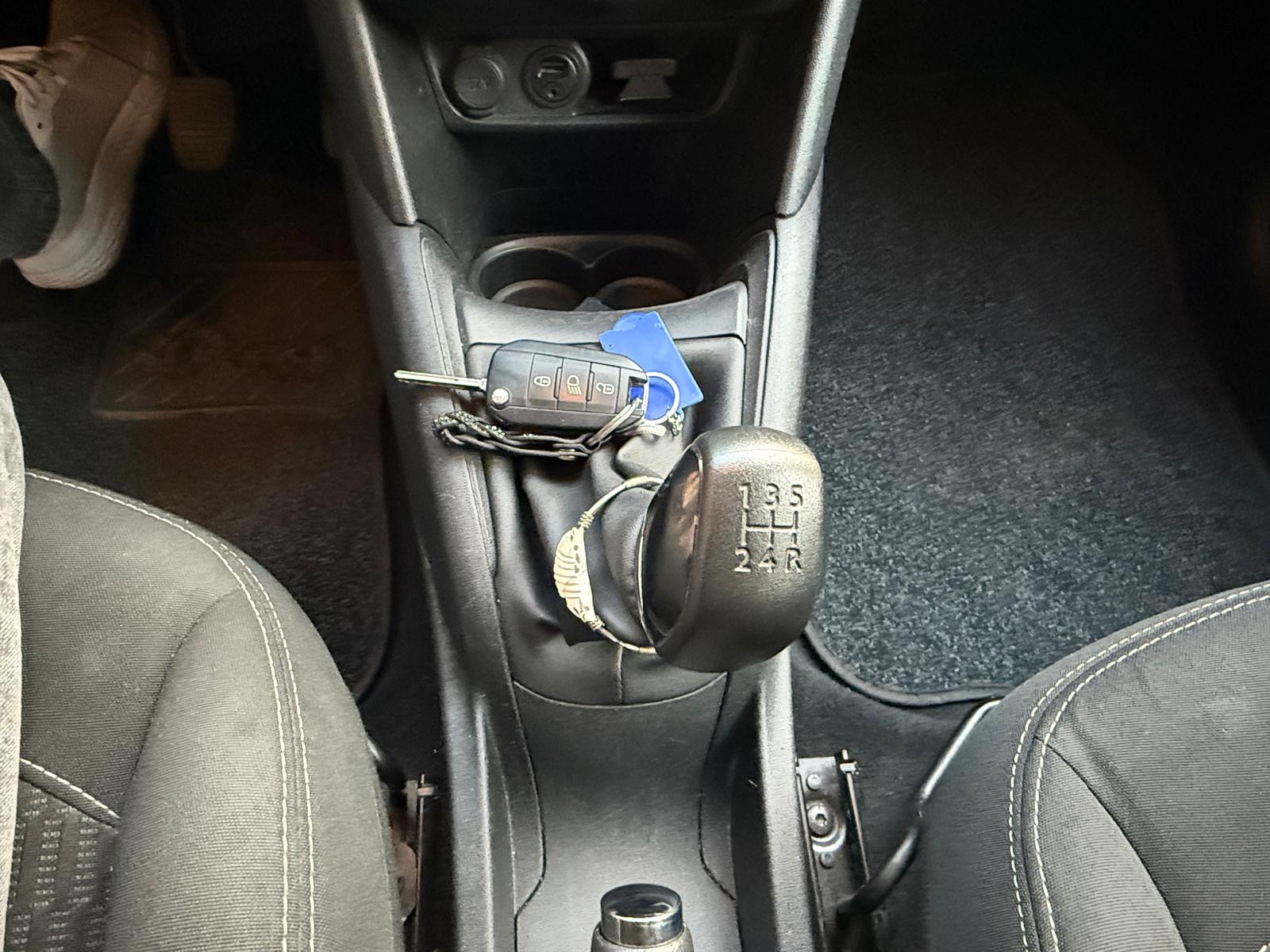 Peugeot 208 PureTech 82 5p. GPL Active