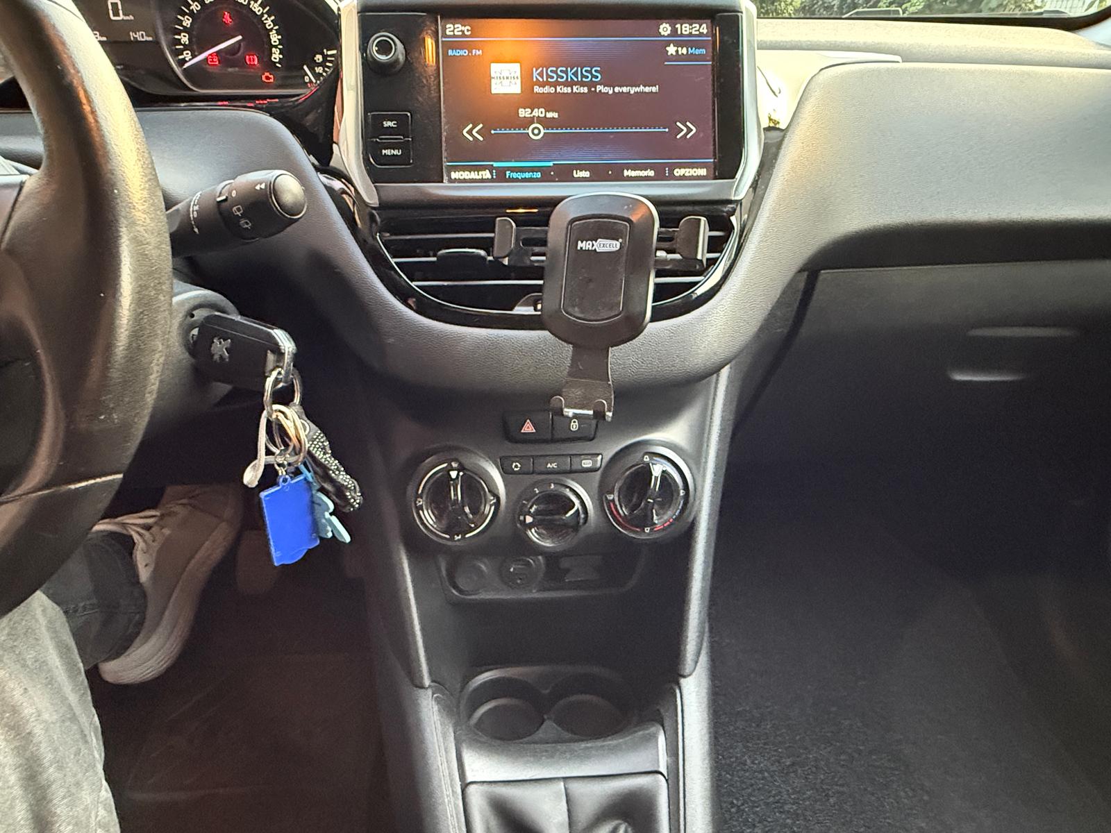 Peugeot 208 PureTech 82 5p. GPL Active