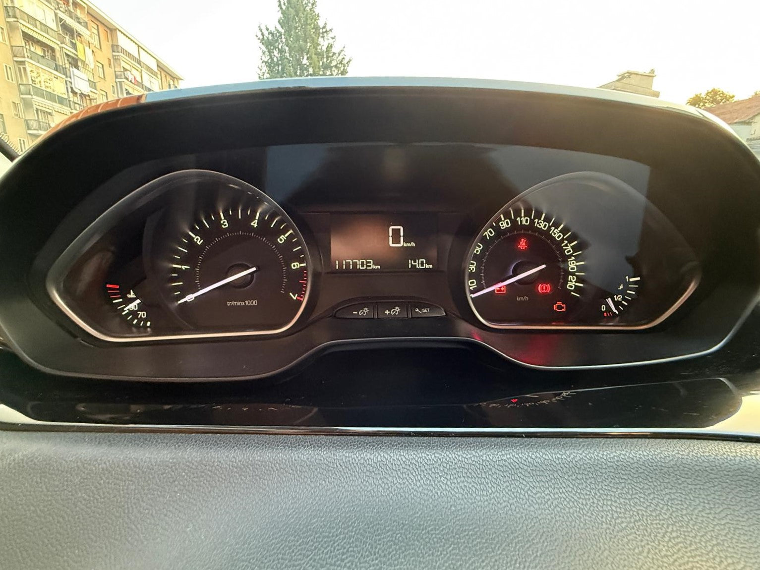 Peugeot 208 PureTech 82 5p. GPL Active