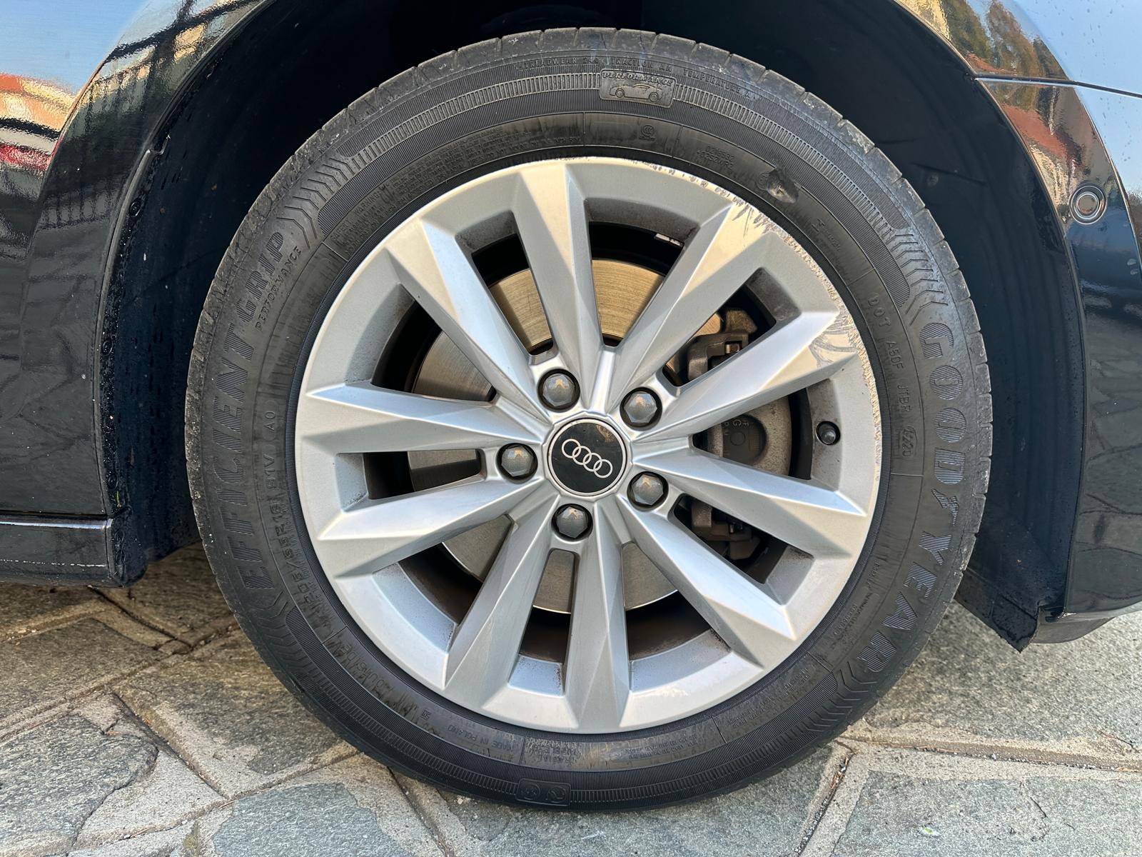 Audi A3 SPB 30 TFSI Business