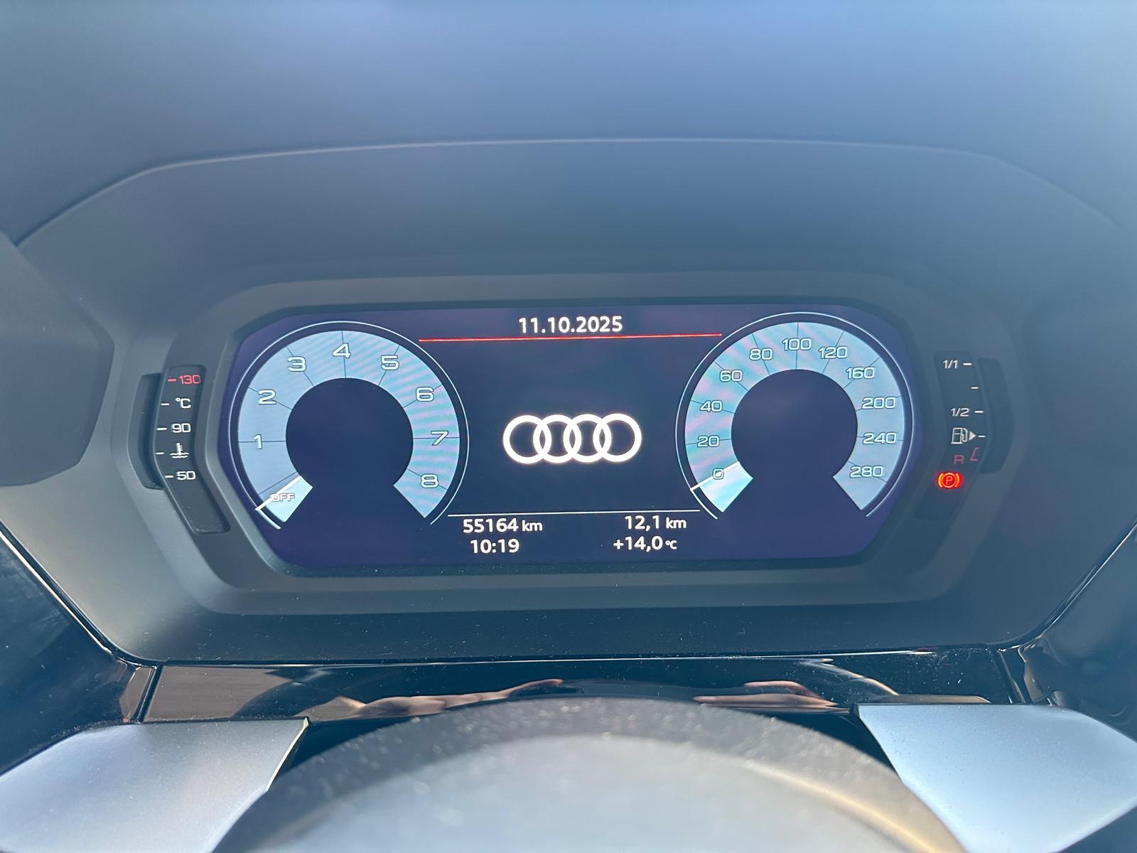 Audi A3 SPB 30 TFSI Business