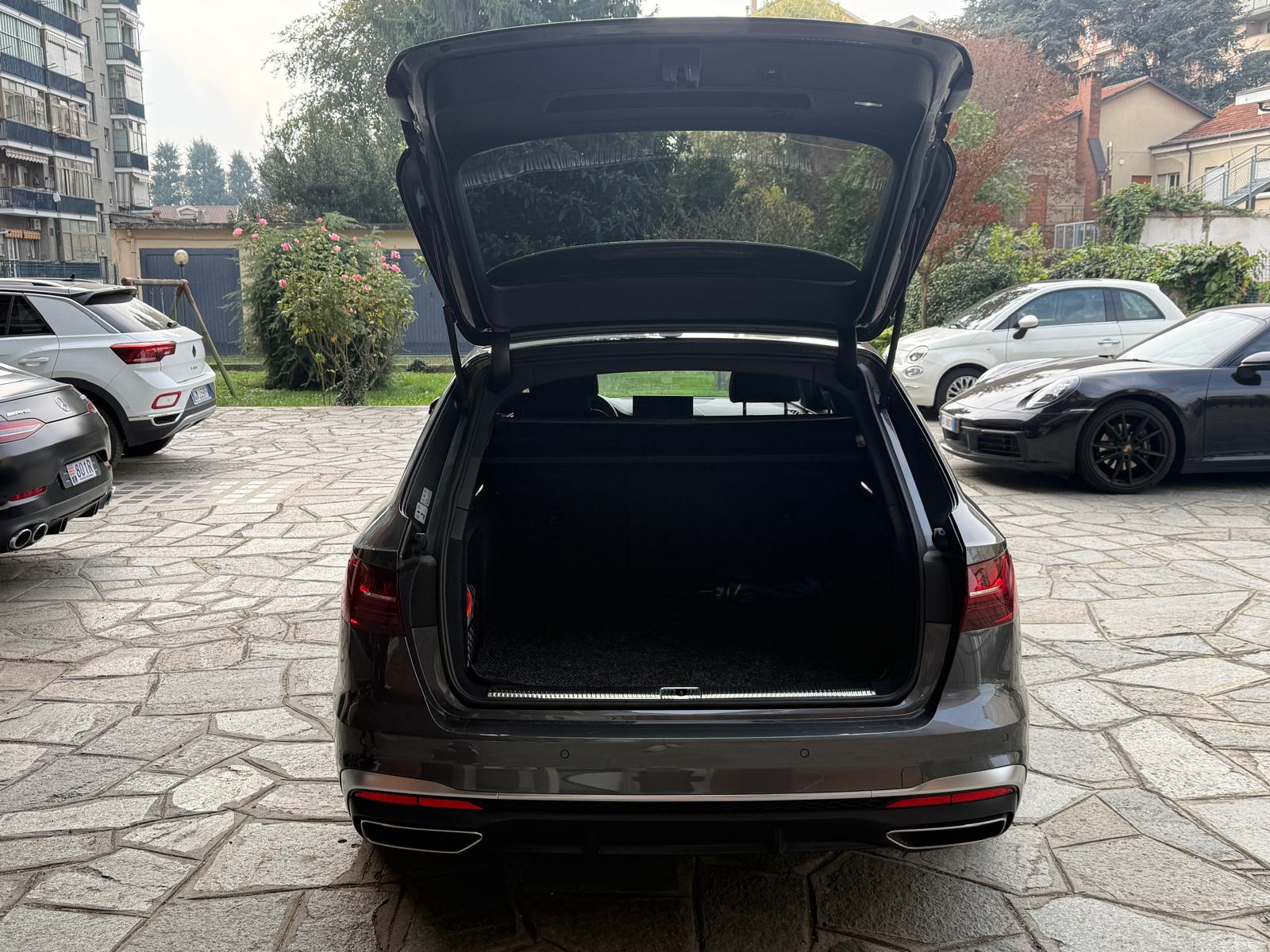 A4 Avant 40 TFSI quattro S Tronic S line Edition