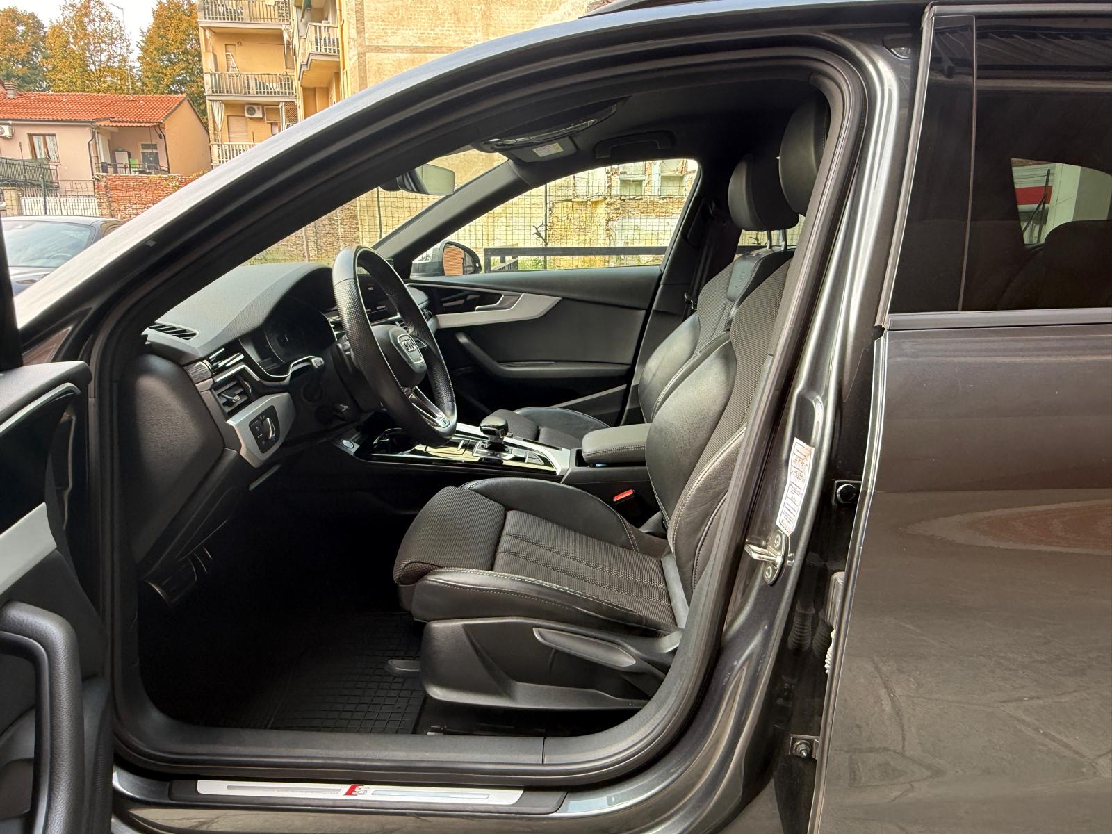 A4 Avant 40 TFSI quattro S Tronic S line Edition