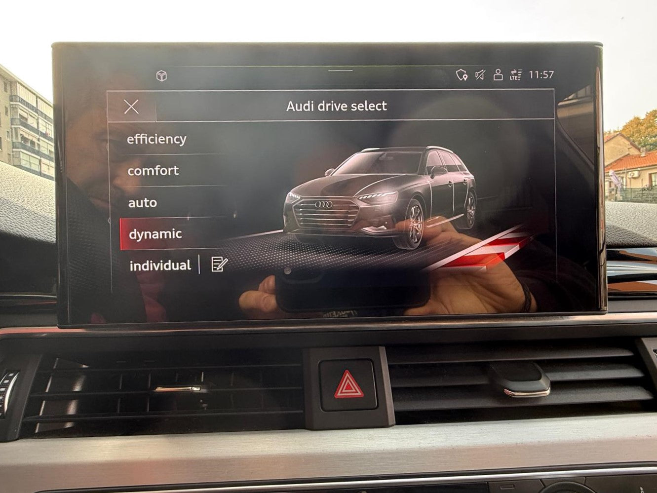 A4 Avant 40 TFSI quattro S Tronic S line Edition