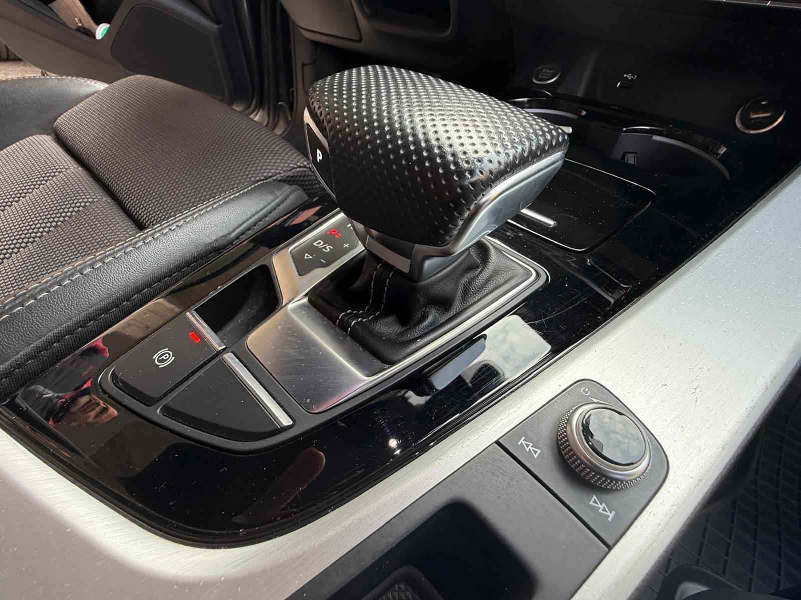 A4 Avant 40 TFSI quattro S Tronic S line Edition