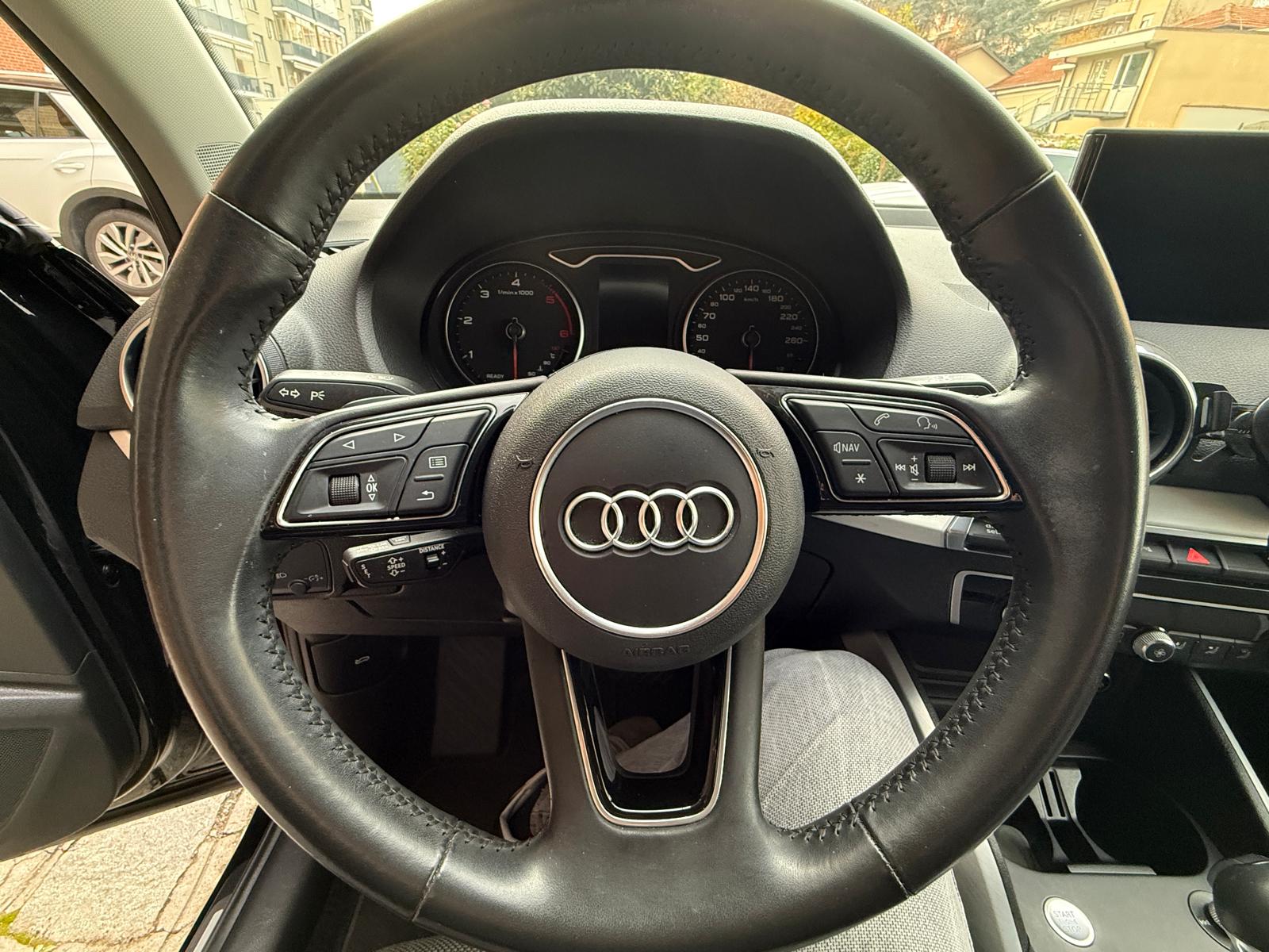 Audi Q2 30 TDI S tronic Admired