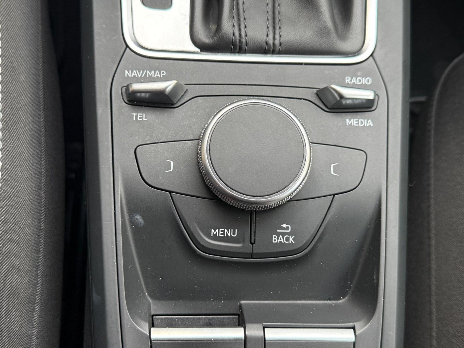 Audi Q2 30 TDI S tronic Admired