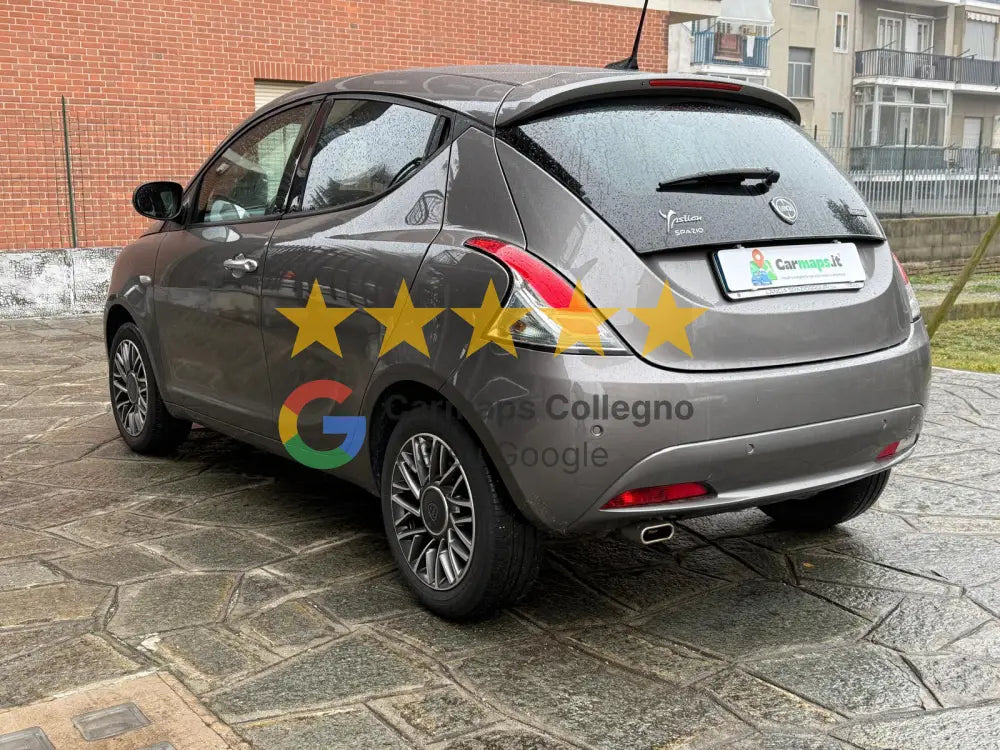 Lancia Ypsilon 1.0 firefly hybrid Gold s&s 70cv