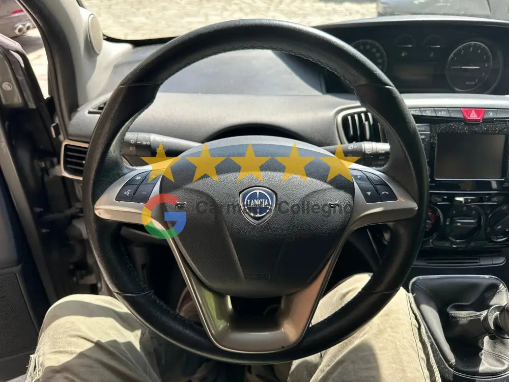 Lancia Ypsilon 1.2 69 CV 5 porte GPL Ecochic Gold