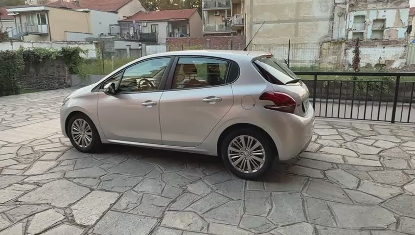 Peugeot 208 PureTech 82 5p. GPL Active