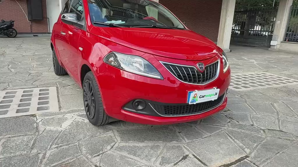 LANCIA Ypsilon 1.2 69 CV 5 porte GPL Silver