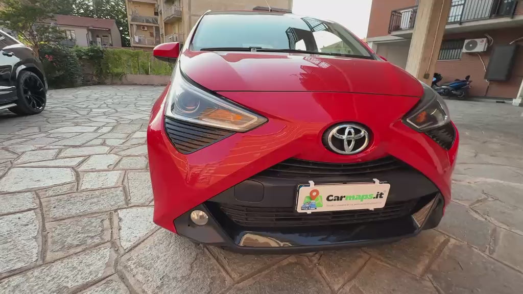 TOYOTA Aygo Connect 1.0 VVT-i 72 CV 5 porte x-play MMT