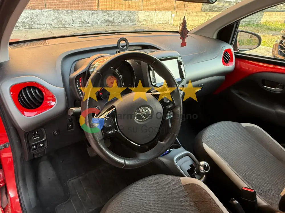 TOYOTA Aygo Connect 1.0 VVT-i 72 CV 5 porte x-play MMT