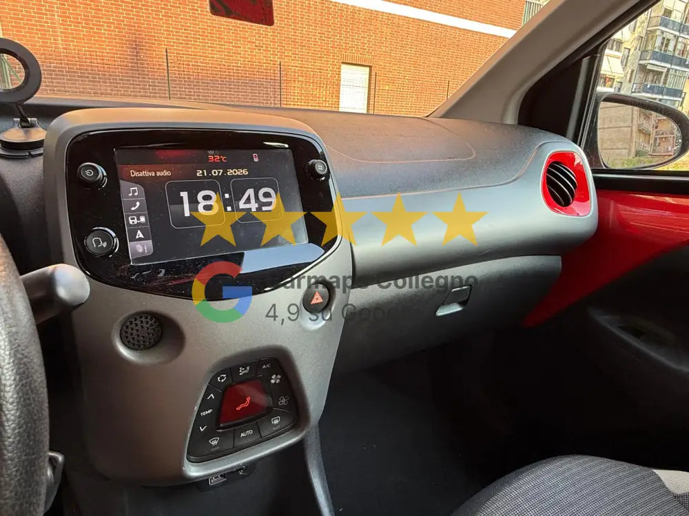 TOYOTA Aygo Connect 1.0 VVT-i 72 CV 5 porte x-play MMT