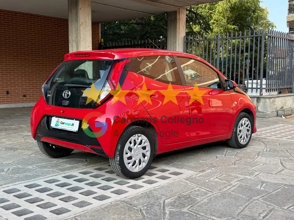 TOYOTA Aygo Connect 1.0 VVT-i 72 CV 5 porte x-play MMT