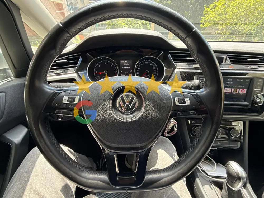 VOLKSWAGEN Touran 1.6 TDI 115 CV SCR DSG Business BlueMotion Technology