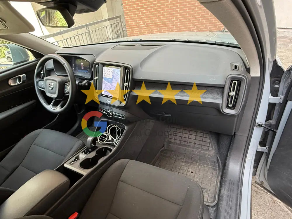 Volvo XC40 B3 automatico Plus Dark